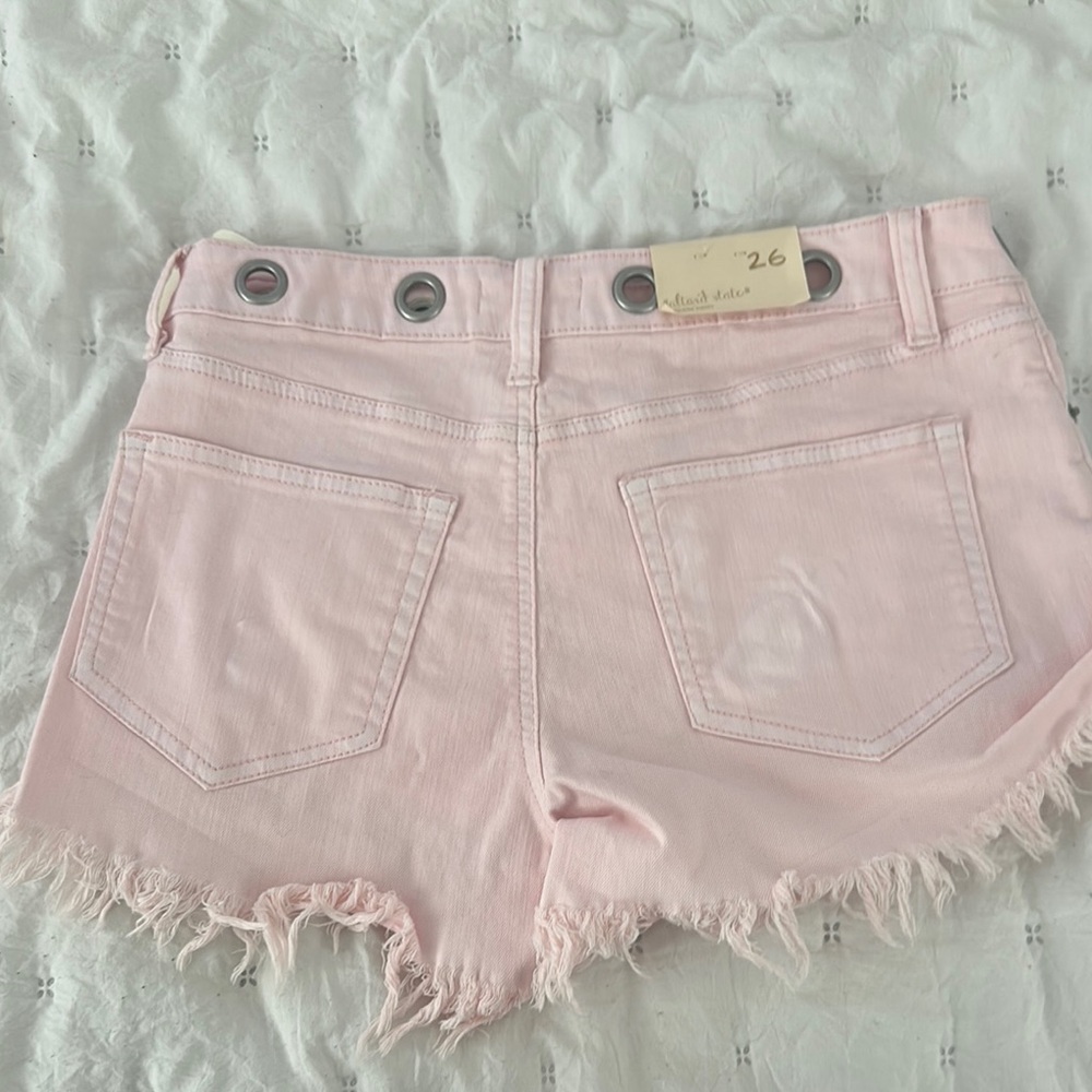Pink Frayed Women's Shorts - Picture 6 of 6